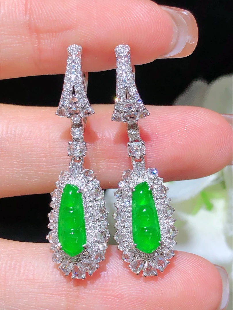 天然缅料翡翠A货阳绿福豆耳坠18k金镶钻