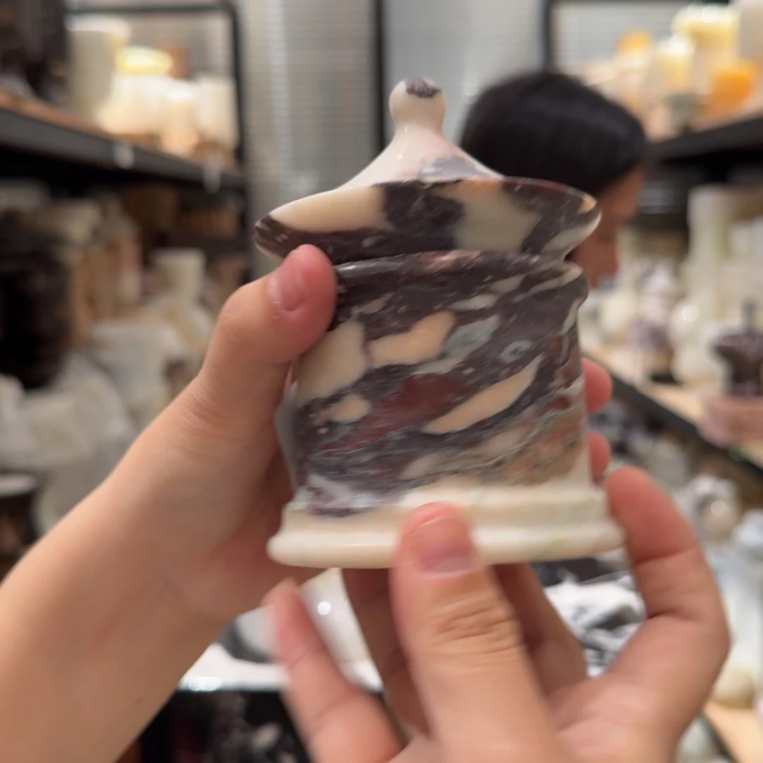 大理石。 h184。  带薪