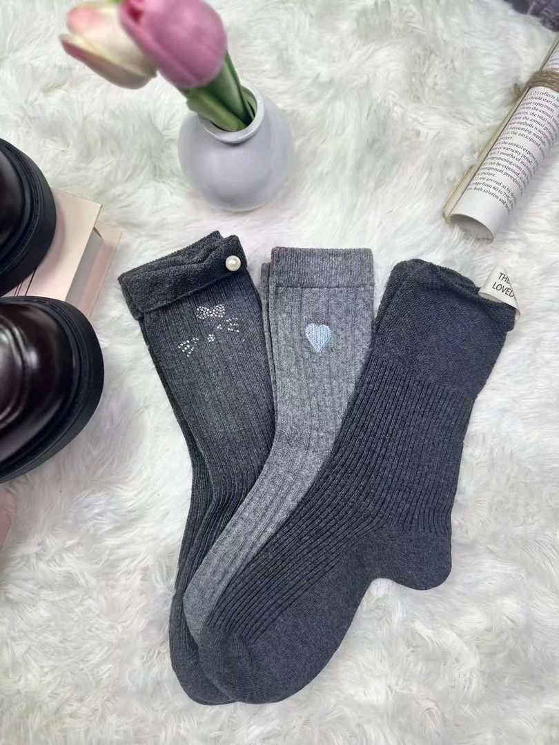 210韩式精品女袜中筒袜抗起球春夏秋冬袜