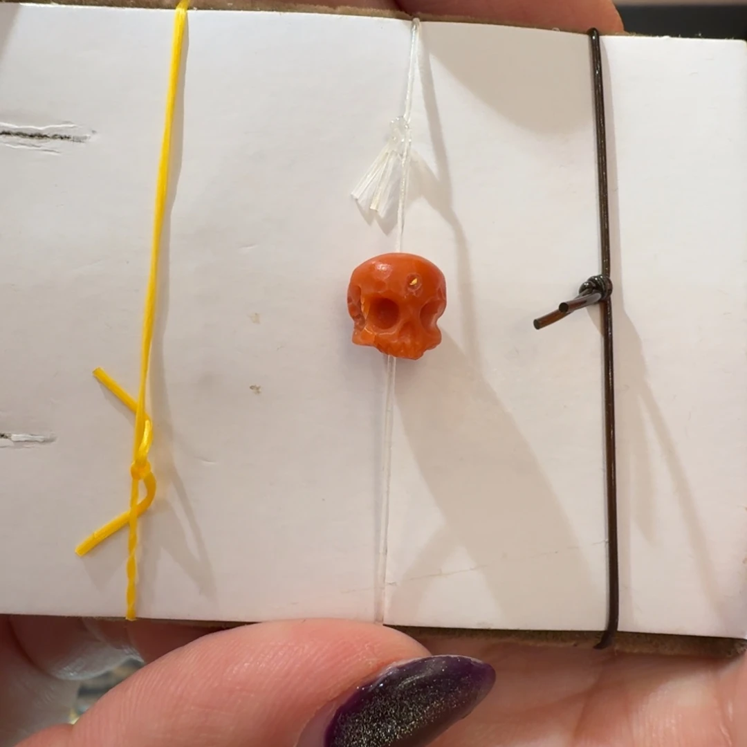 树脂制品红色树脂材料尸托林珠子