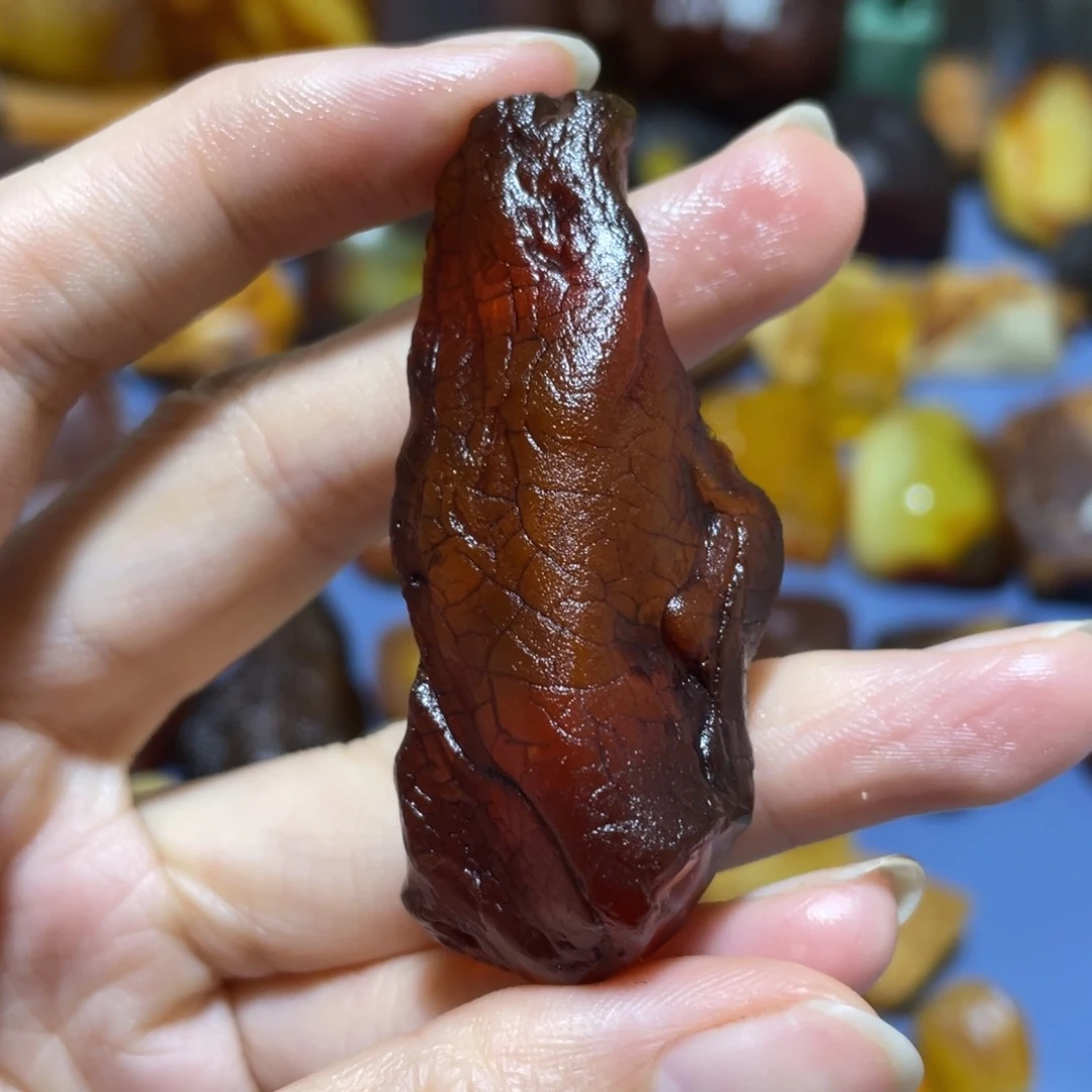 定制琥珀未镶嵌原石