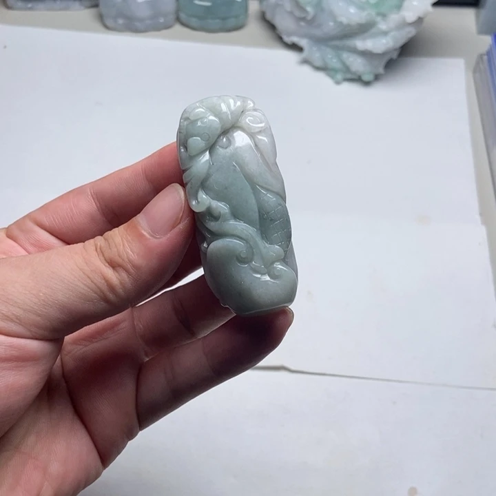 颈饰未镶嵌翡翠玉米3