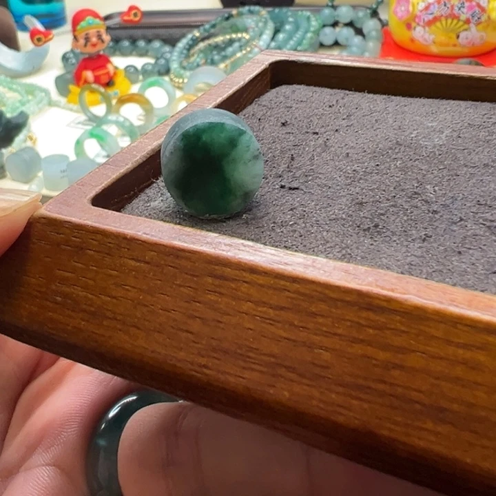 定制翡翠未镶嵌绿乌鸡路路通