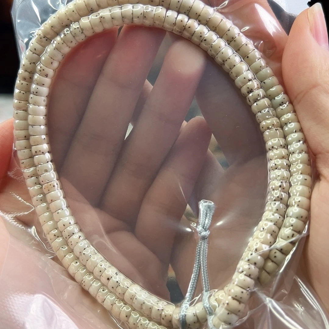 手串星月菩提Fqh6*3药片 同枝骨瓷白 数星星