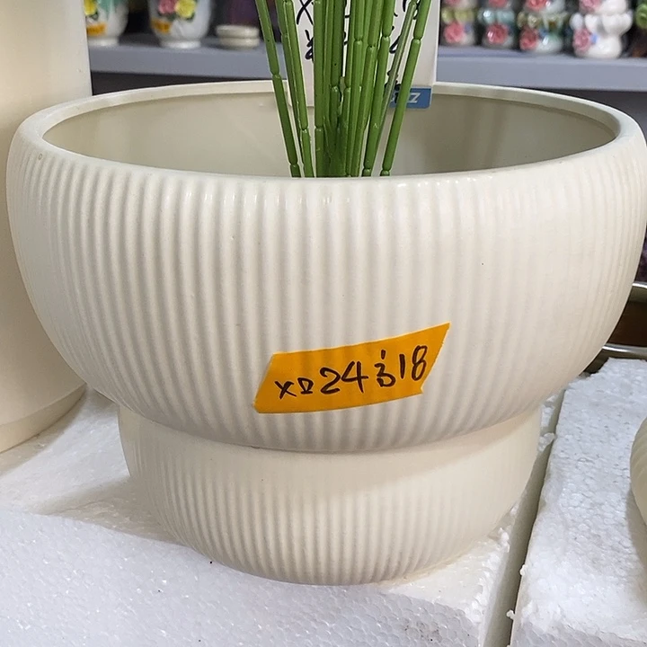 摆件陶盆有孔 微瑕介意勿拍