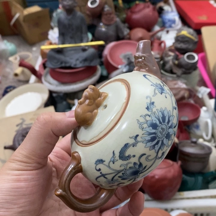 陶瓷艺术品及陶瓷壶壶