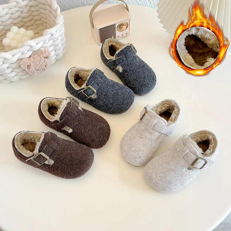 2025冬季新款女童百搭防滑豆豆鞋保暖软底棉鞋可爱时尚儿童鞋子