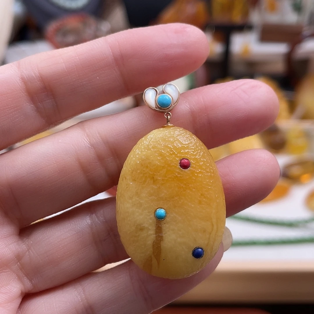 蜜蜡18K金镶嵌珠宝奇石