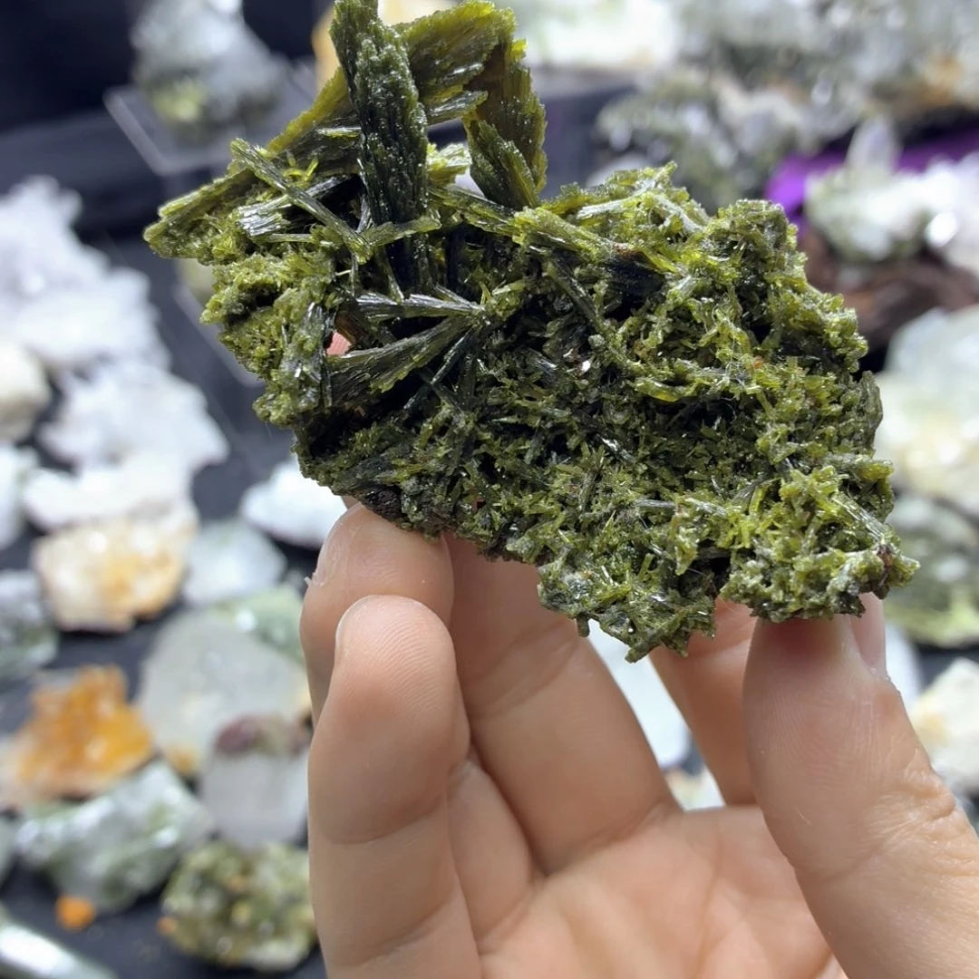 小***可石材绝美绿帘泉声