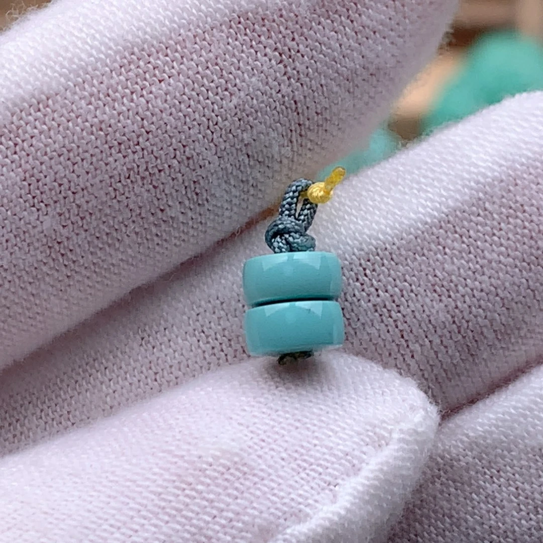 绿松石未镶嵌珠宝奇石6