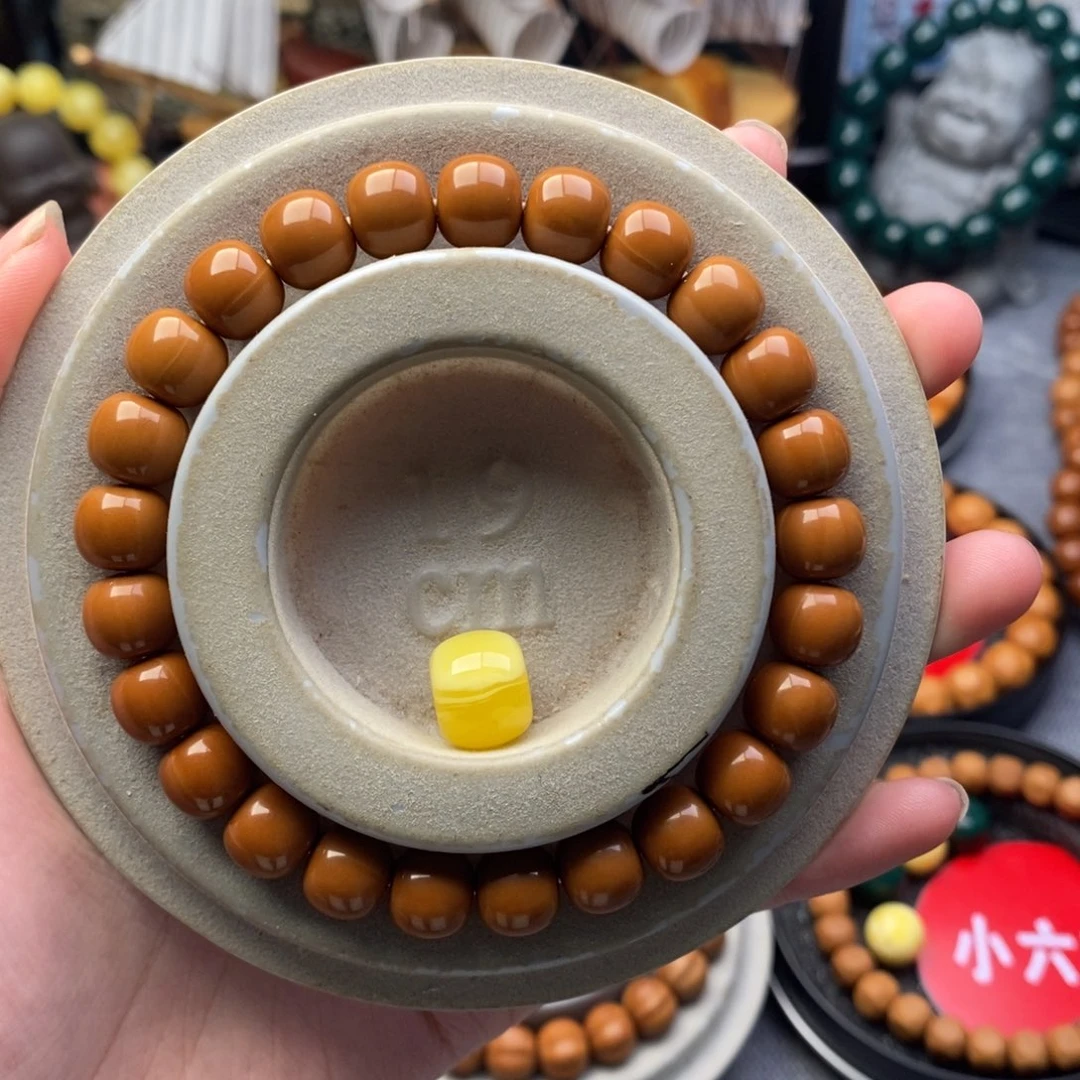 旺****吊坠猴头核桃老型蜜