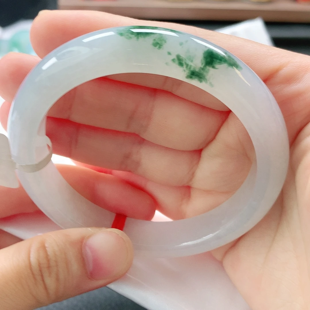 翡翠未镶嵌手镯缅甸天然翡翠手镯