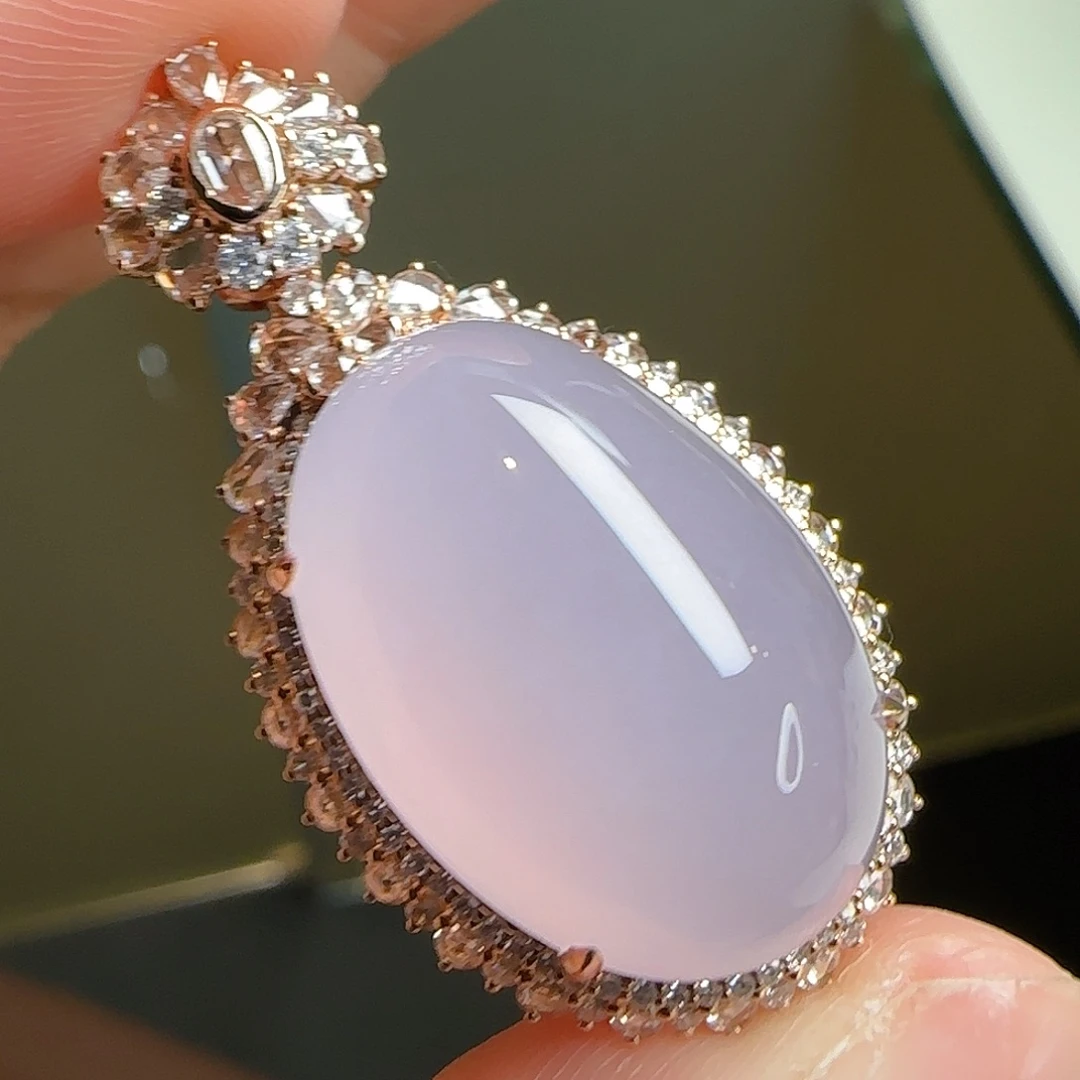 翡翠18K金镶嵌颈饰天然翡翠