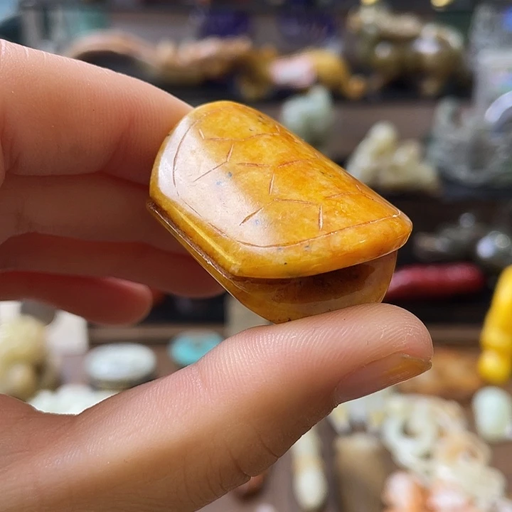 和田玉（糖玉）未镶嵌颈饰