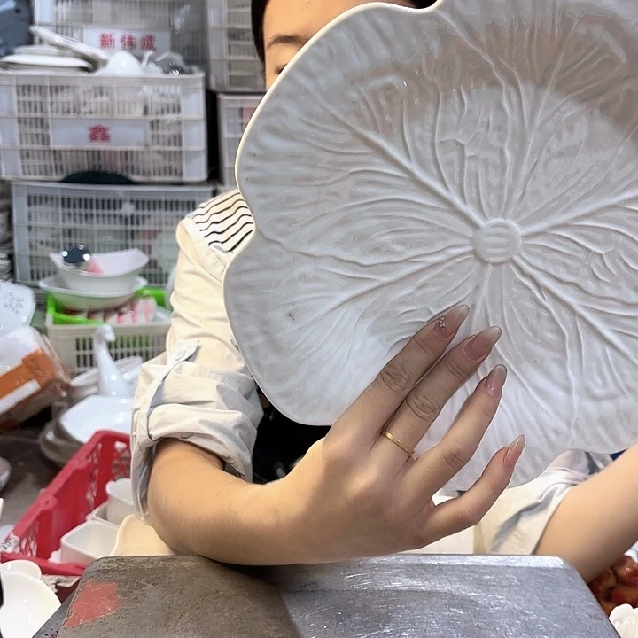 盘微瑕产品介意勿拍…白菜一个