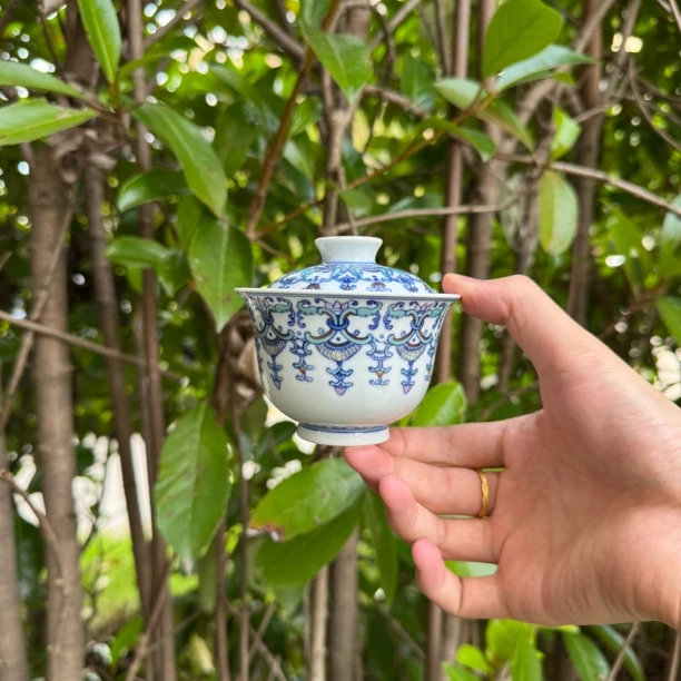 明逸堂手绘斗彩盖碗小盖碗陶瓷茶具高档家用泡茶碗忍冬纯手工重工