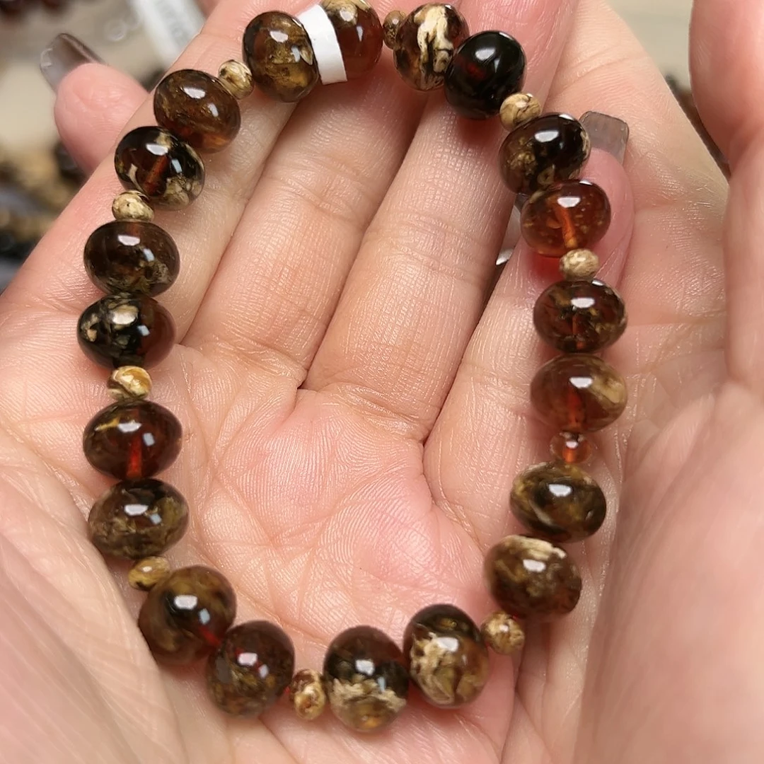 小***儿琥珀未镶嵌裸石抚顺琥珀10179十