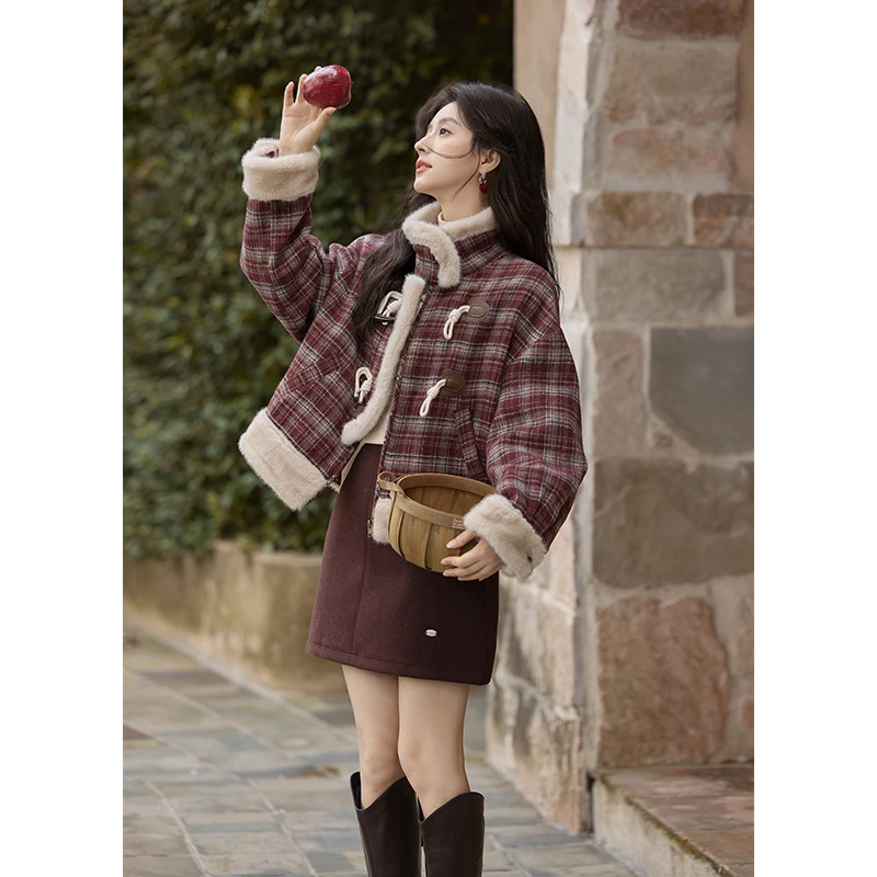 谜秀新品小香风外套女冬季新款羊羔毛上衣短款时尚优雅气质洋气女