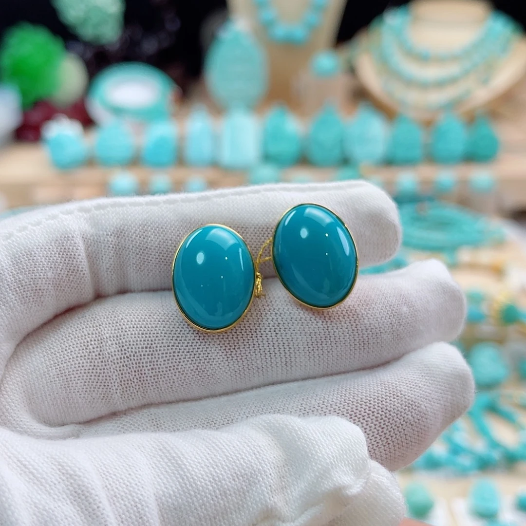 绿松石18K金镶嵌珠宝奇石