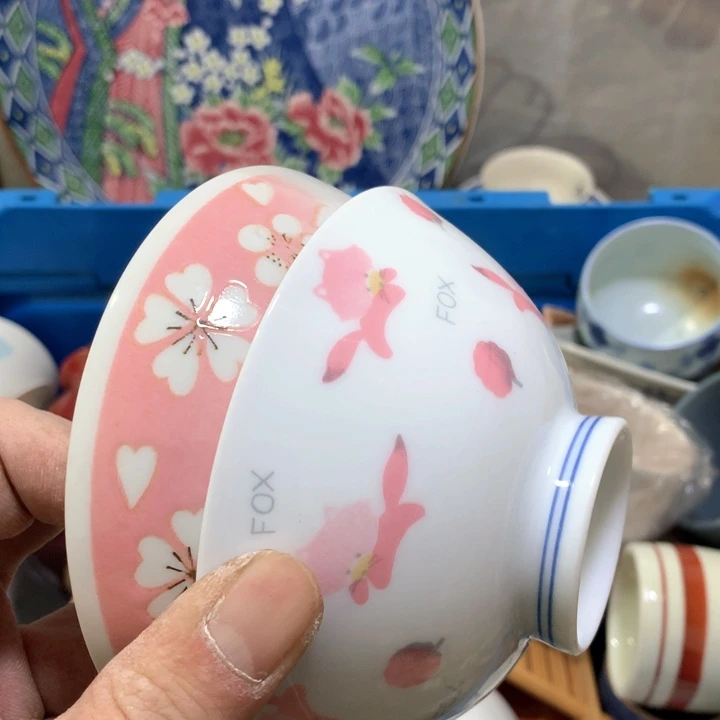 盘恬*我想和他们出去玩玩你不回来我们