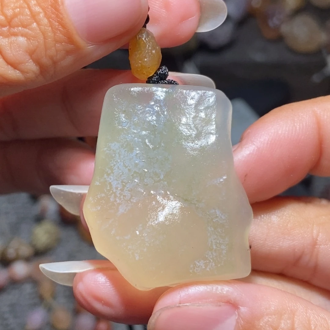 未镶嵌玛瑙/玉髓珠宝半成品