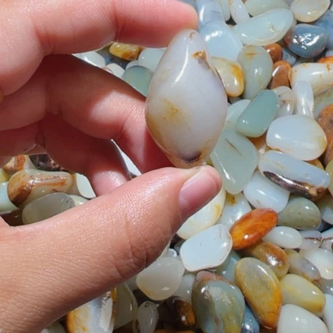 和田玉（糖玉）未镶嵌颈饰12.5克