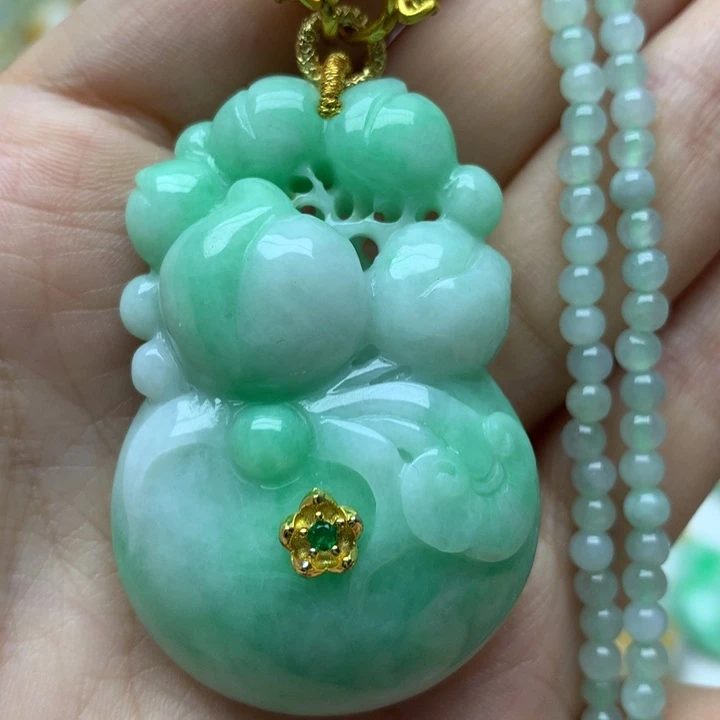 颈饰未镶嵌翡翠翡翠