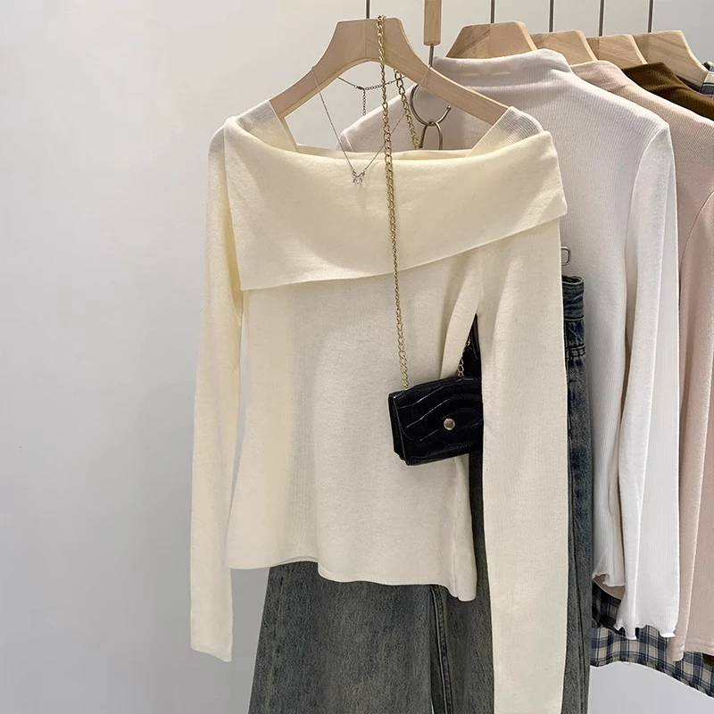 白色一字领针织上衣女秋季2025新款修身高级感显瘦打底衫时尚T恤