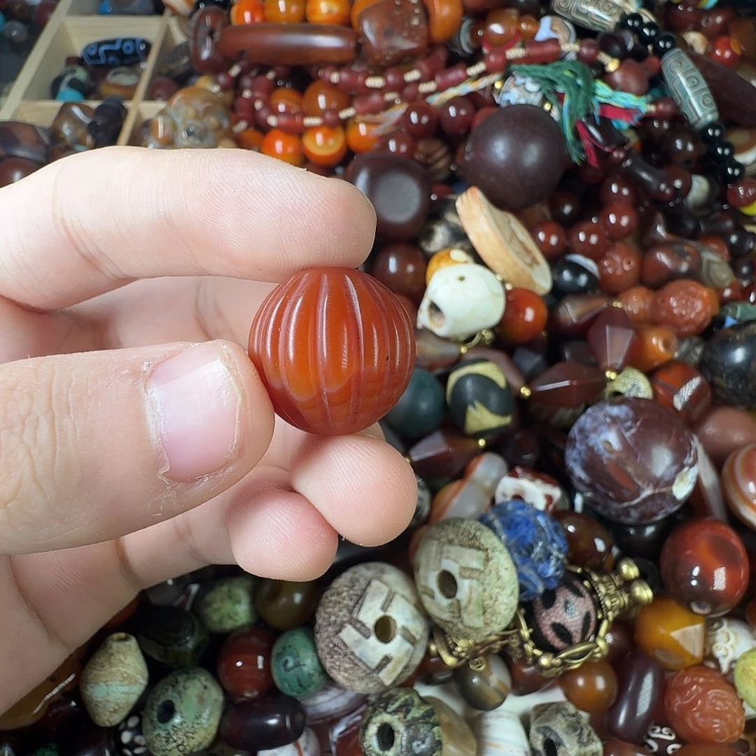 玛瑙/玉髓未镶嵌纯天然玛瑙珠子