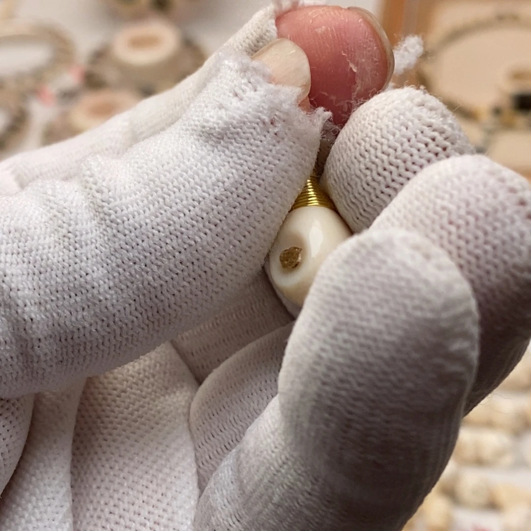 无***别木质类10罗纹塔三通。  三通