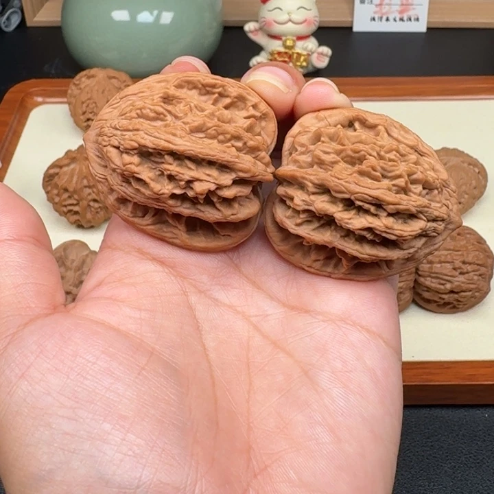 文玩核桃把件麦虎40全品