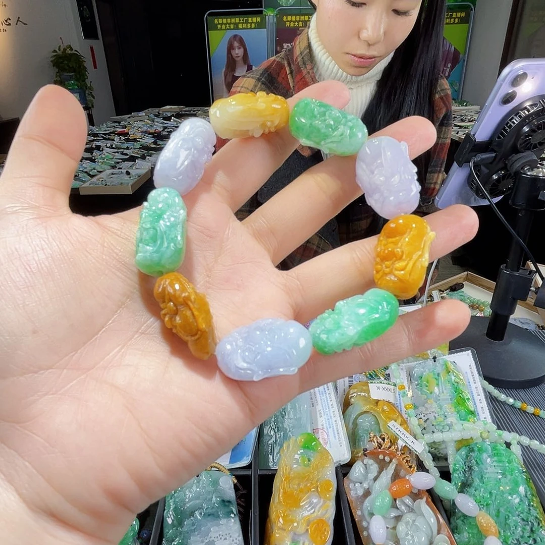 颈饰未镶嵌翡翠调***三一