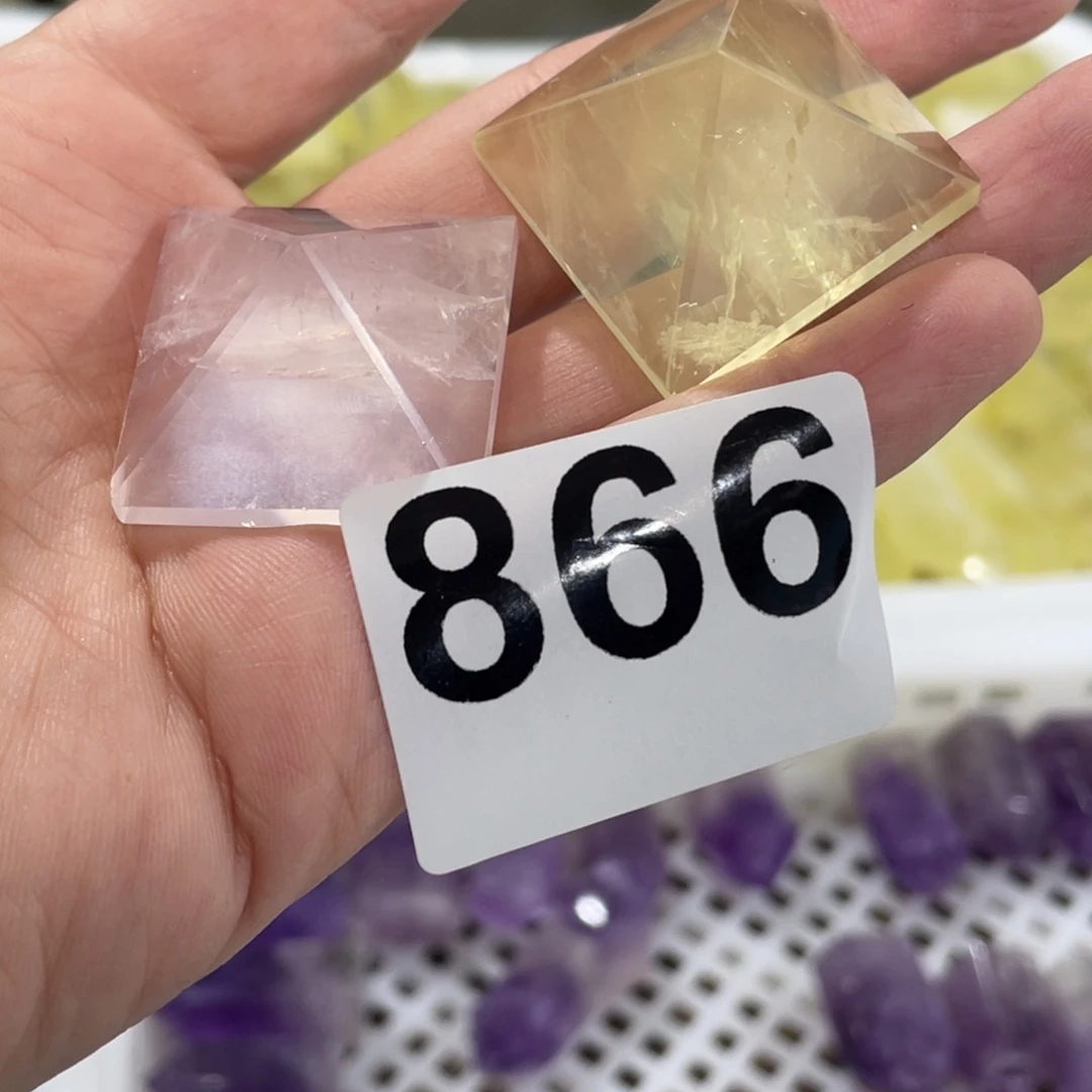 西***岷水晶珠宝半成品未镶嵌