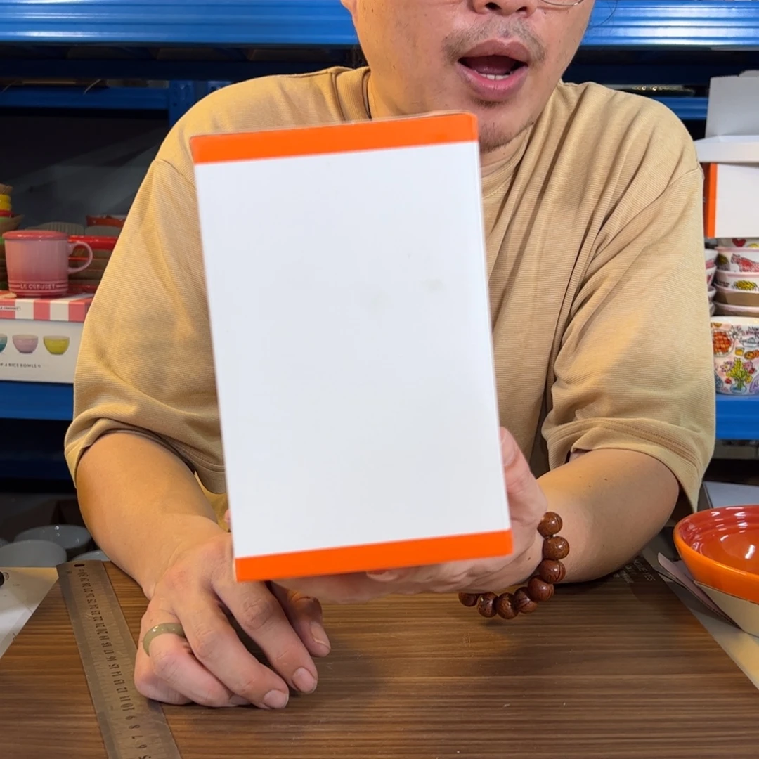 陶瓷轻虹红色面碗