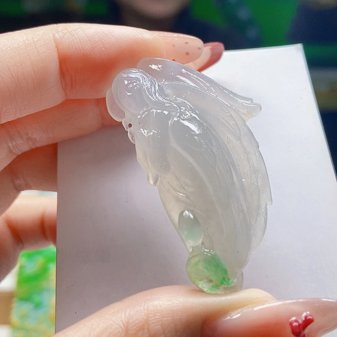 翡翠未镶嵌颈饰11