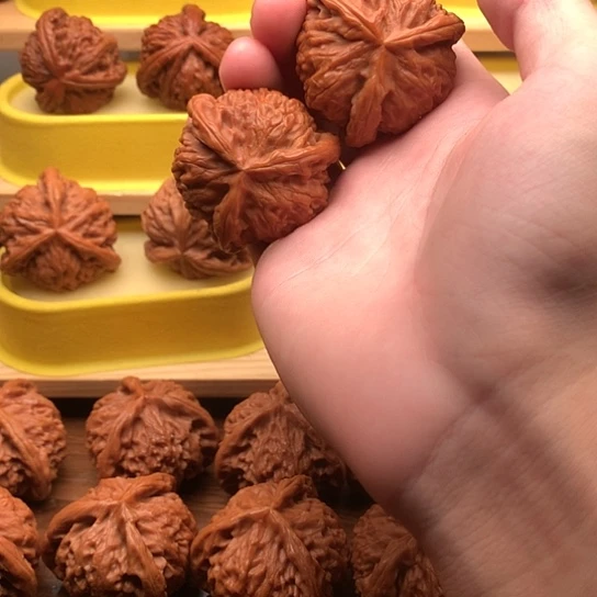 啤***子吊坠文玩核桃核桃