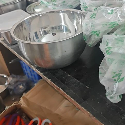 ****群沙拉盆，，，一个小，