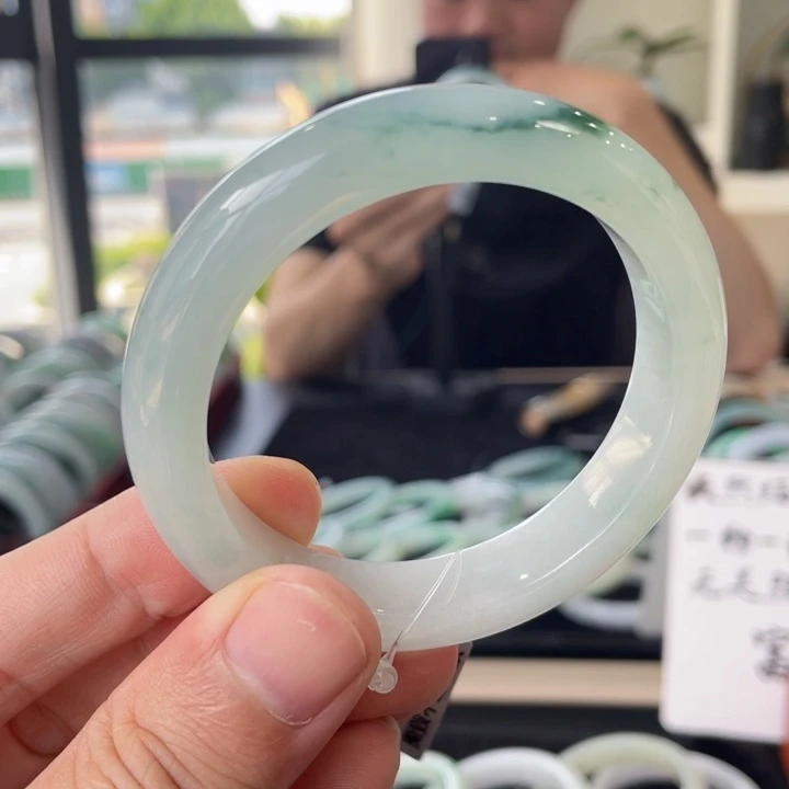 翡翠未镶嵌手镯54.4