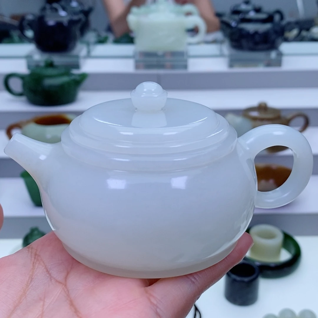 友***存未镶嵌和田玉摆件茶壶