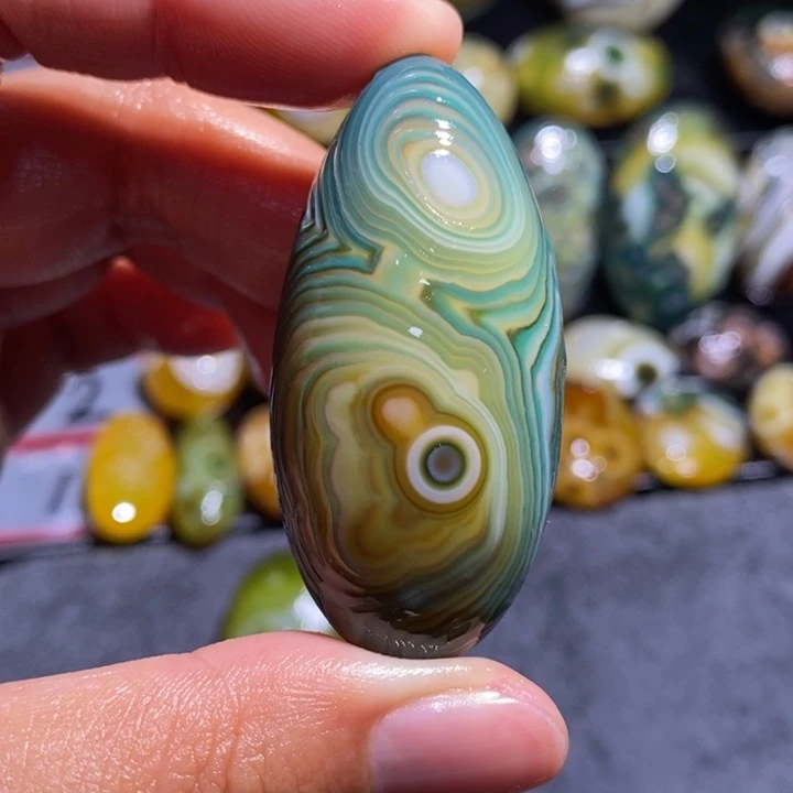 玛瑙/玉髓珠宝奇石未镶嵌