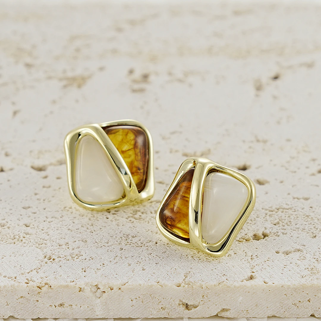 铜合金亚克力耳饰 复古港风方形高级感轻奢气质法式耳饰耳钉女949