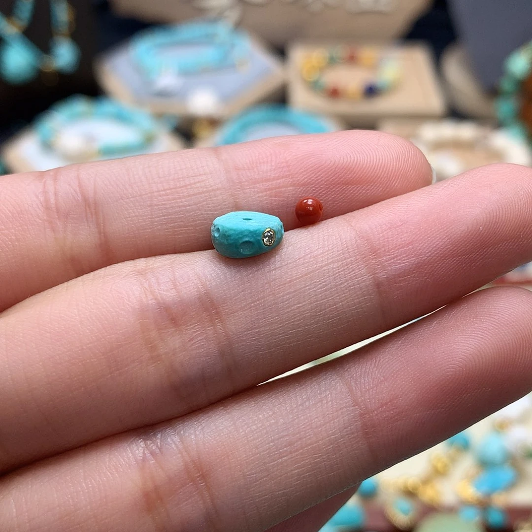 南红玛瑙未镶嵌挂件