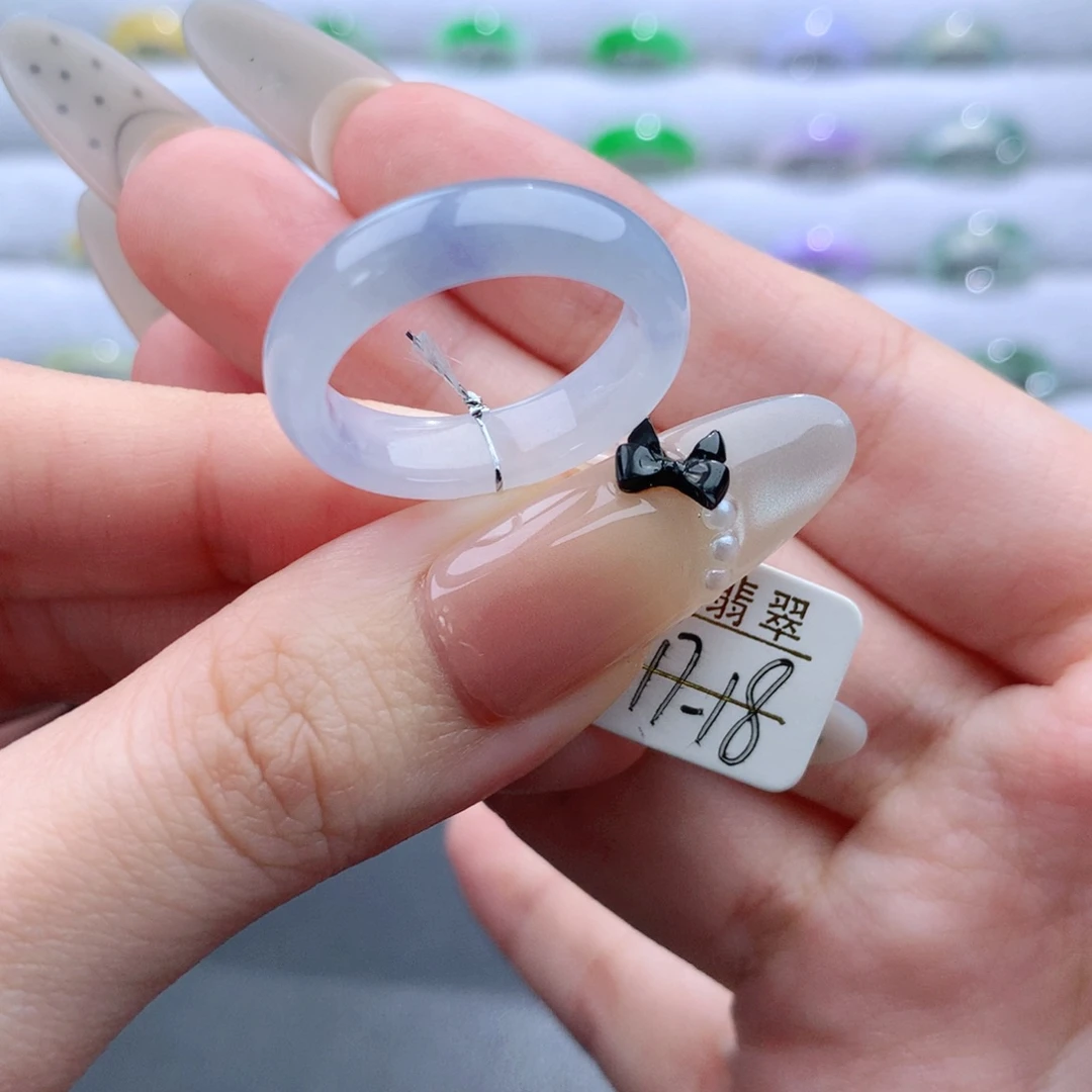 翡翠未镶嵌戒指戒指