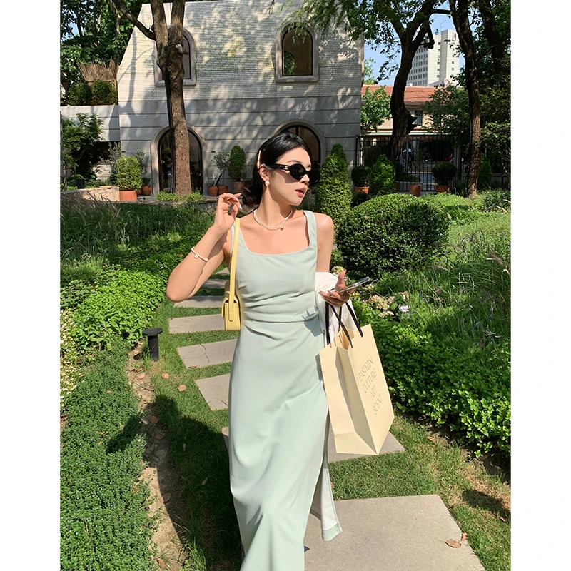 QC李潇洒微胖法式气质方领吊带连衣裙假风修身显瘦裙子XS405G58