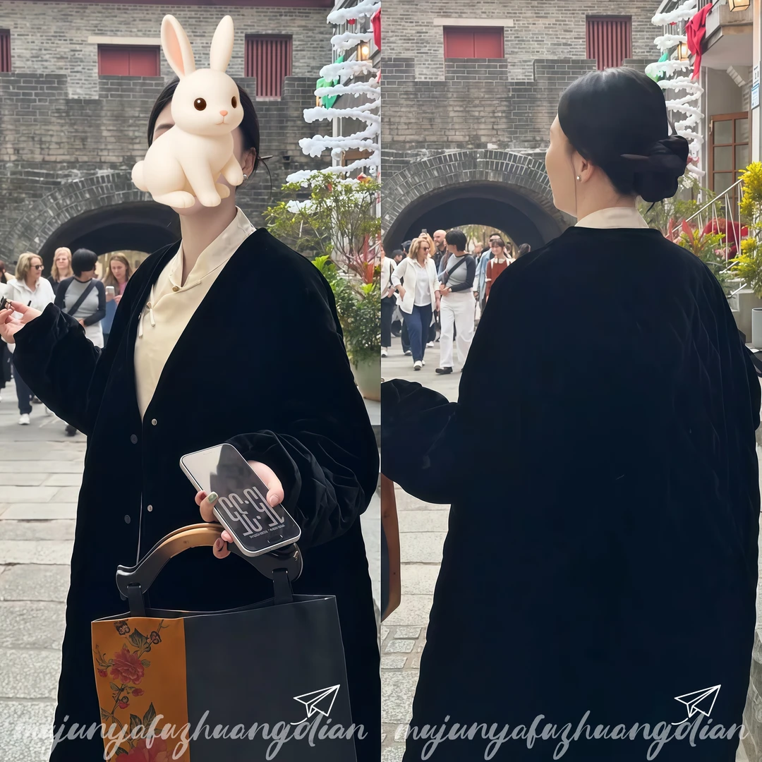 网红爆款高级感冬季新款洋气减龄女神范气质宽松中长款黑色外套潮