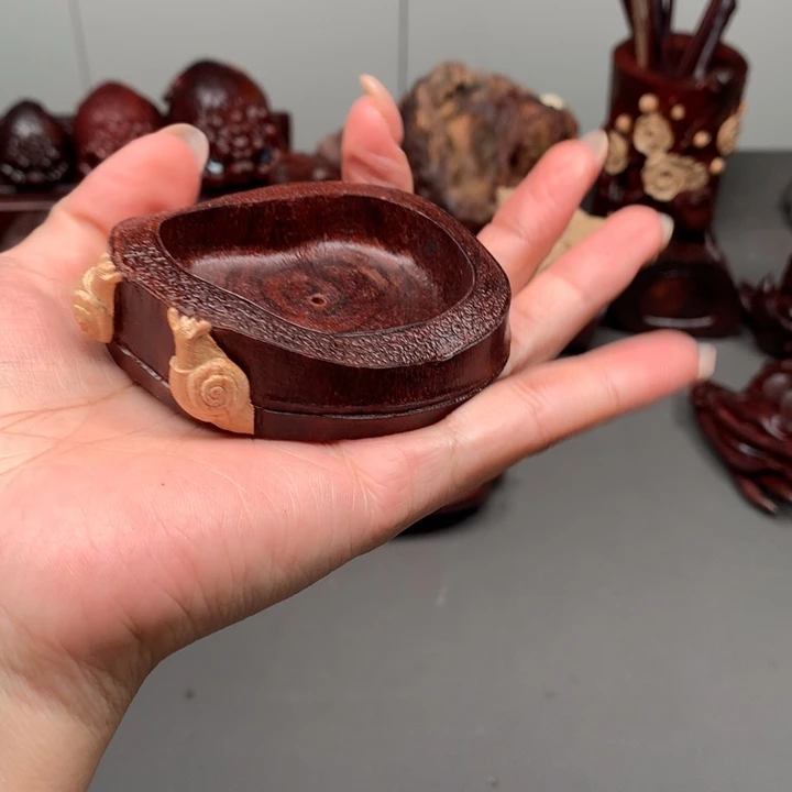 不***·檀香紫檀（小叶紫檀）