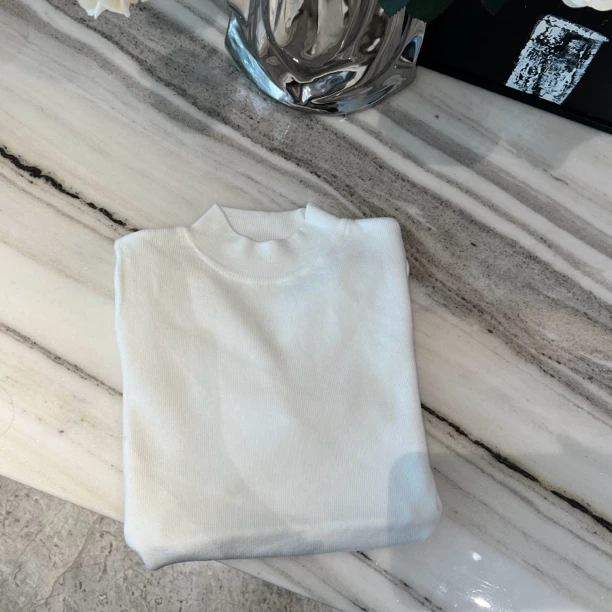 岑岑女装自制【中领打底衫】