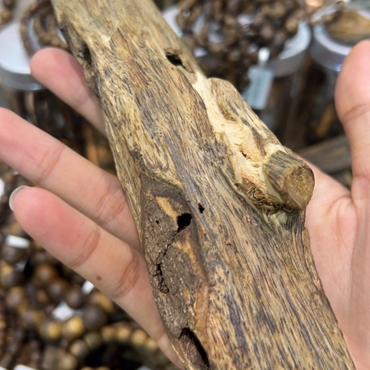 庄***沉香碎屑沉香原材料