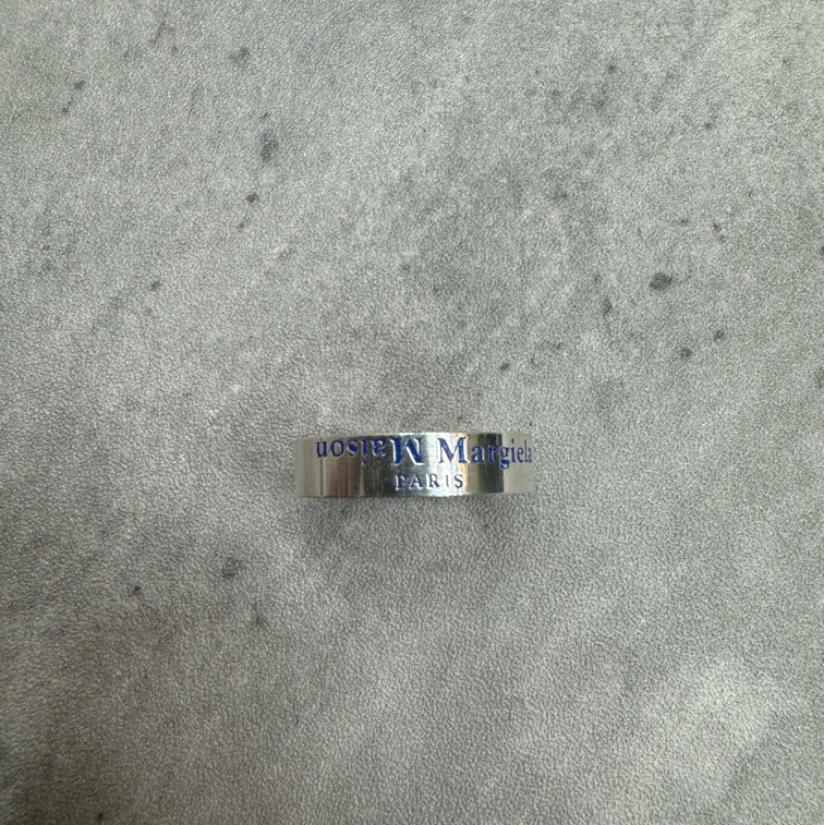全新未使用 Maison Margiela/梅森马吉拉 蓝色反转logo戒指/7-9码