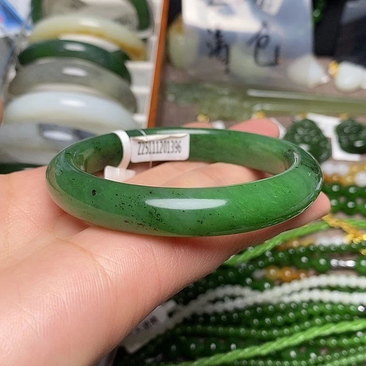 和田玉未镶嵌手镯55 56